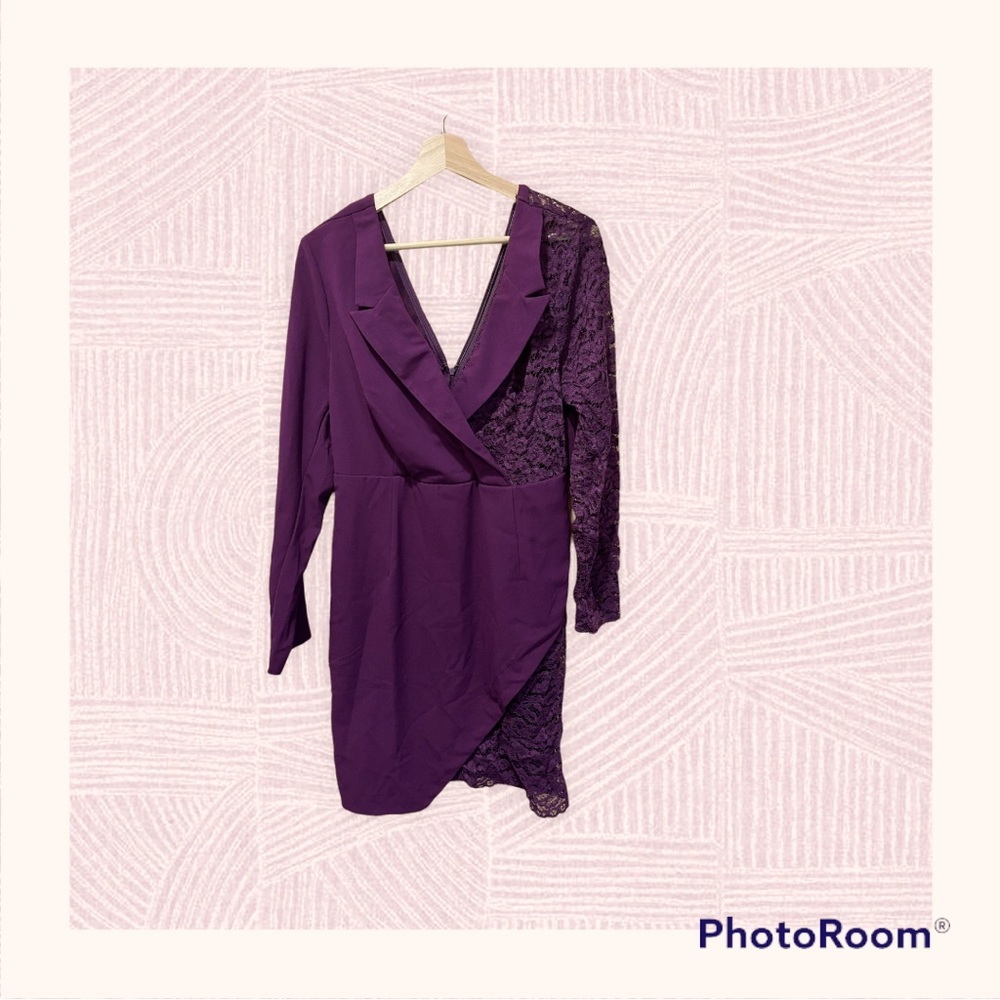 Venus Dress with lace detail